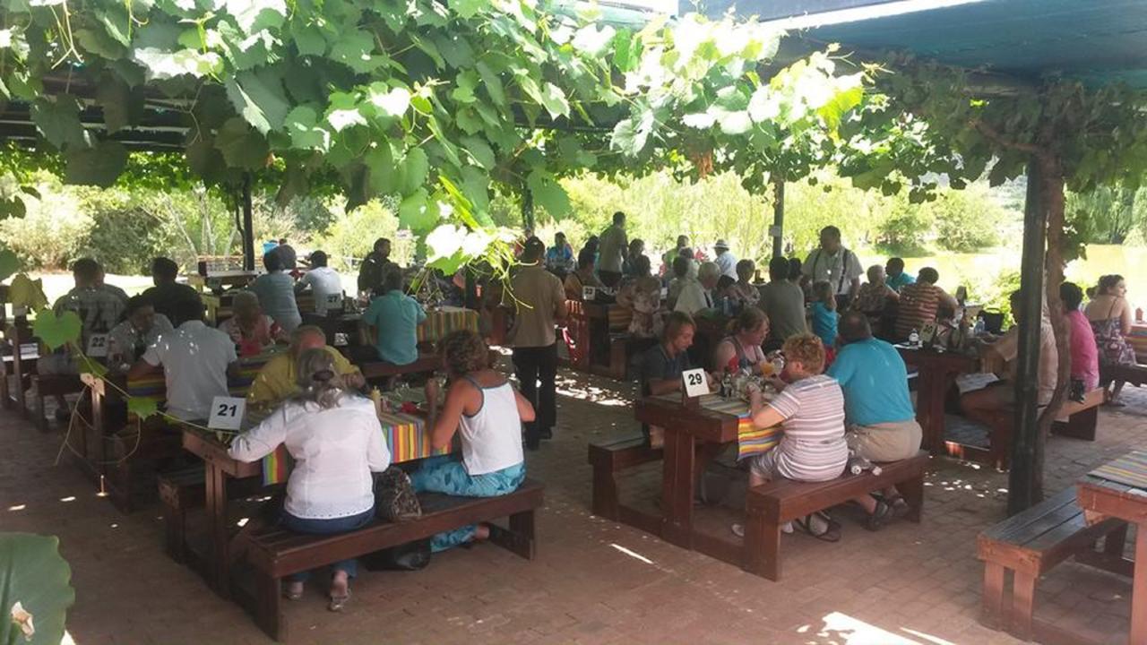 أوتشورن Wilgewandel Holiday Farm & Day Restaurant المظهر الخارجي الصورة